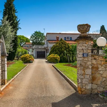 Apartmani Martina Poreč Exterior foto
