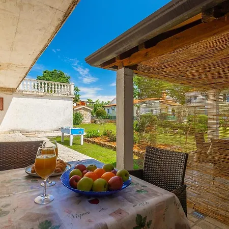 Apartmani Martina Poreč Exterior foto